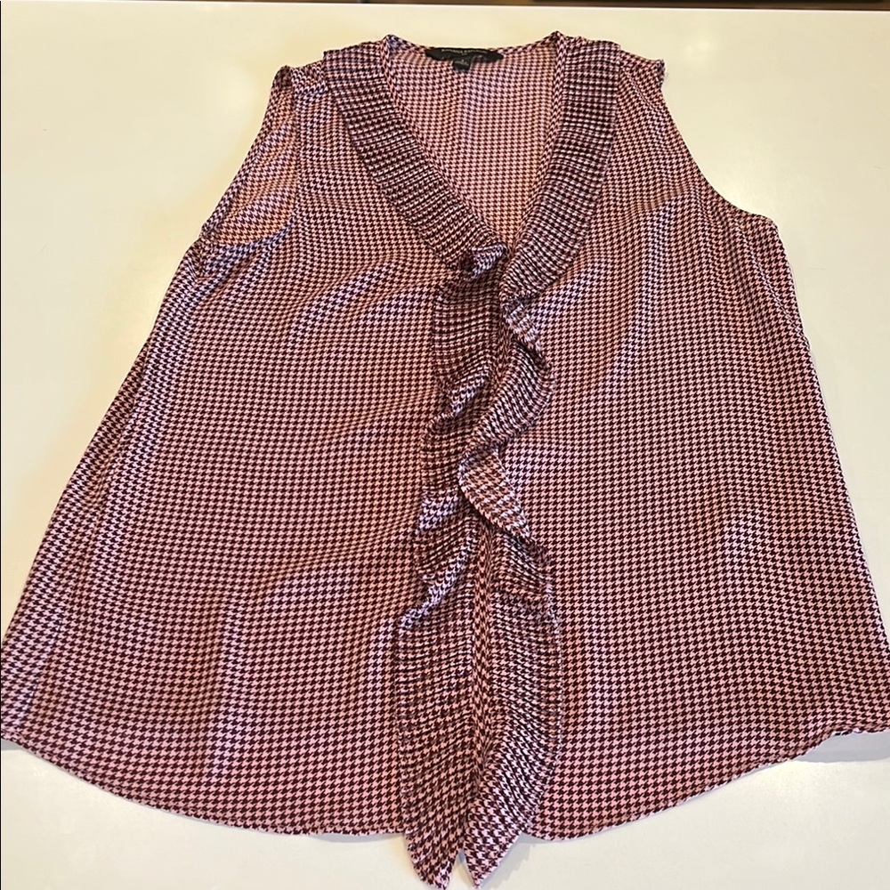 Banana Republic Red and White Ruffled Tie Front Blouse